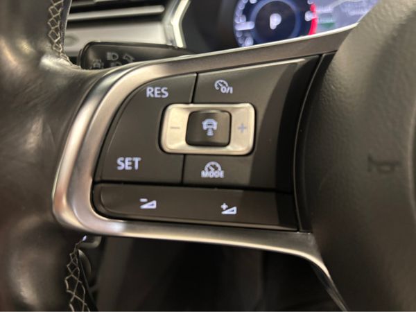Volkswagen Passat 2.0 TDI R-LINE HIGH SPEC DIGITAL 360362228