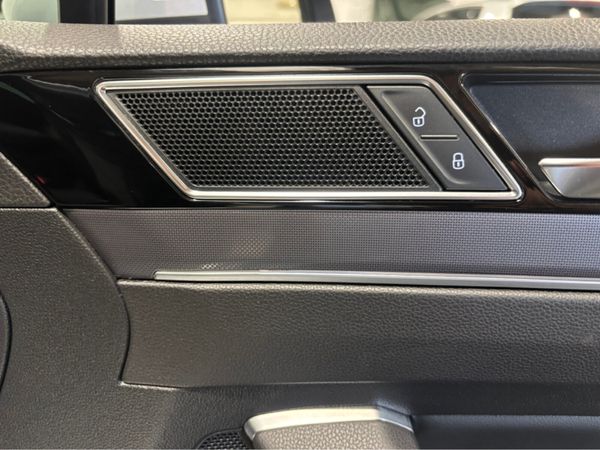 Volkswagen Passat 2.0 TDI R-LINE HIGH SPEC DIGITAL 360362232