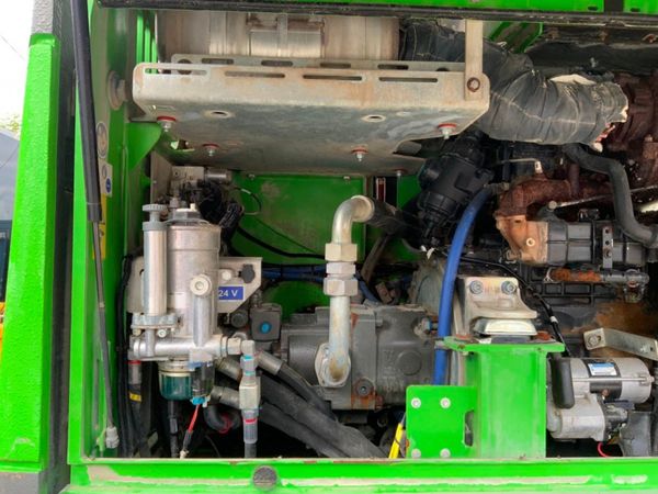2017 SENNEBOGEN 821e MATERIAL HANDLER. 360388657