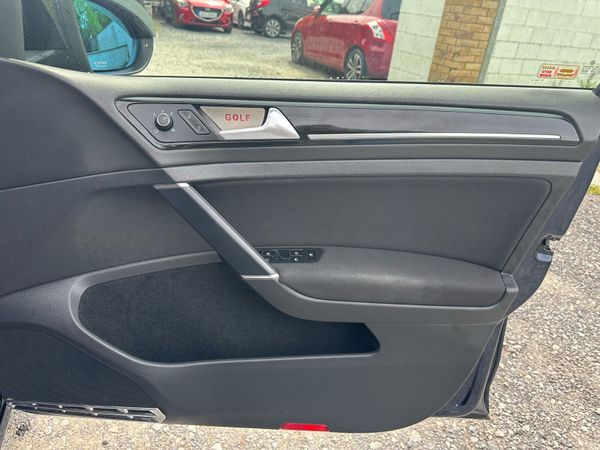 Volkswagen Golf 2014 1.4 Highline 35kMiles 360380082
