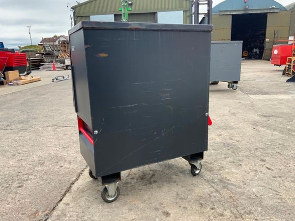 ARMORGARD TUFFBANK STORAGE BOX........3659. 360394156