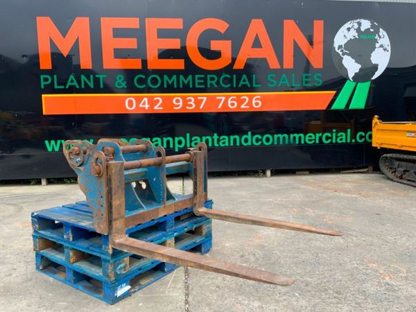 2020 CONQUIP PALLET FORKS....65mm PINS......3679. 360464879