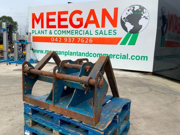 2020 CONQUIP PALLET FORKS....65mm PINS......3679. 360464896