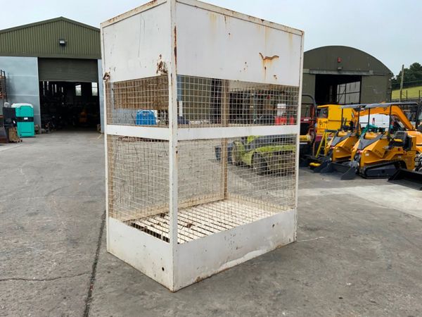 ON SITE CHEMICAL STORAGE CAGE.....3712..(COSHH) 360465017