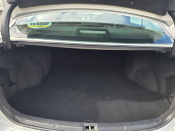 Toyota Avensis 2013 360474733