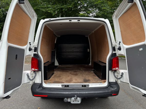 2021 Volkswagen Transporter INCLUDES VAT!! 360489671