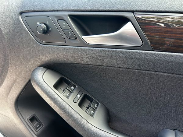 2018 VOLKSWAGEN JETTA 1.2 TSI COMFORTLINE 360493578
