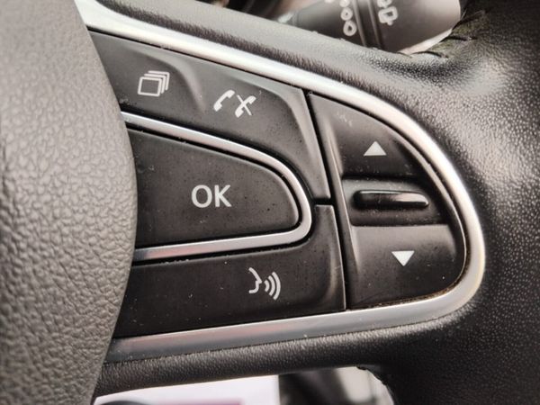 Renault Kadjar 1.5 DIESEL SIGNATURE S NAV MODEL  * 360500001