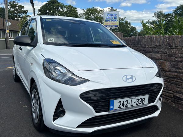 Hyundai i10 2024 only 20000 kms  as new 360500999