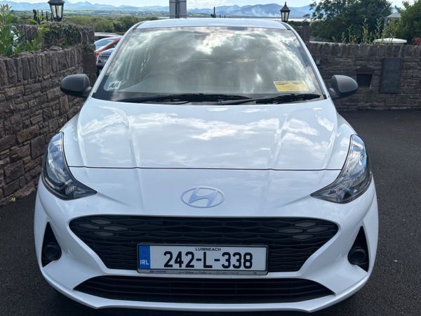 Hyundai i10 2024 only 20000 kms  as new 360501009
