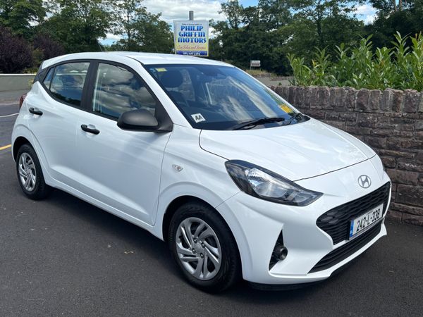 Hyundai i10 2024 only 20000 kms  as new 360501010