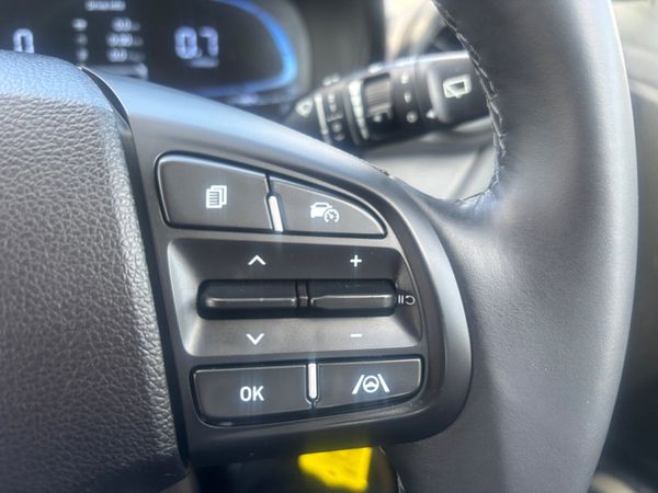 Hyundai i10 2024 only 20000 kms  as new 360501120