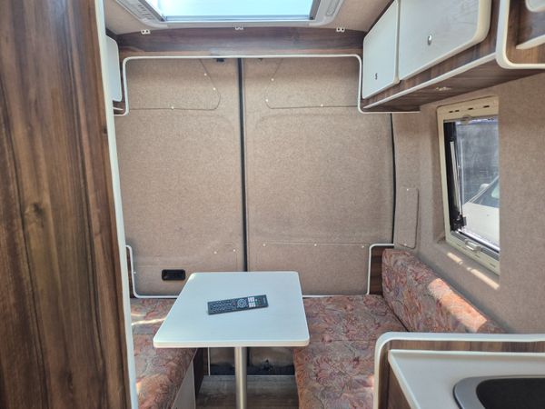 Renault Master Campervan 2017 360503263