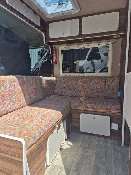 Renault Master Campervan 2017 360503276