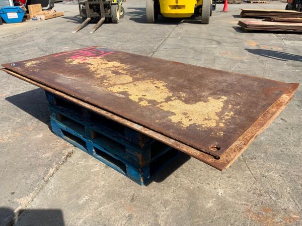 ROAD CROSSING PLATES / TRENCH COVERS...1341.. 360511061