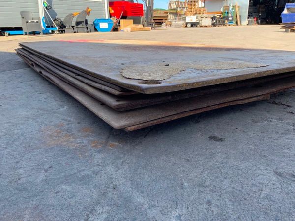 ROAD CROSSING PLATES / TRENCH COVERS....1347. 360512969