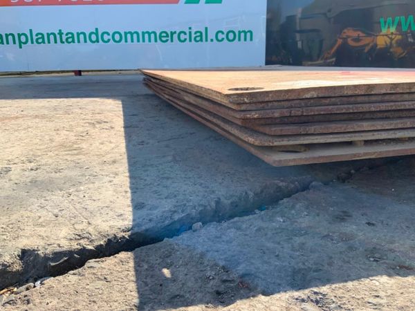 ROAD CROSSING PLATES / TRENCH COVERS....1347. 360512971