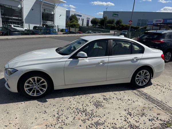 BMW 3-Series 2016 360526313