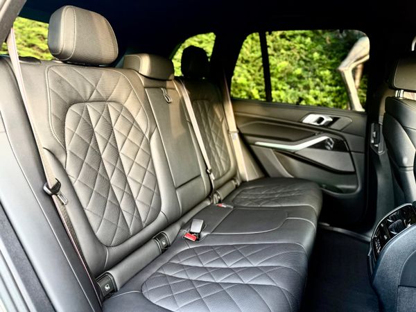 232D BMW X5 50e M SPORT PRO 489BHP 360534091
