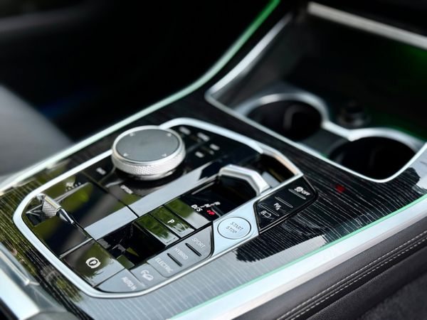 232D BMW X5 50e M SPORT PRO 489BHP 360534195