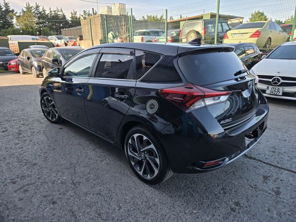 2016 TOYOTA AURIS HYBRID G /Leather Spec 360544449