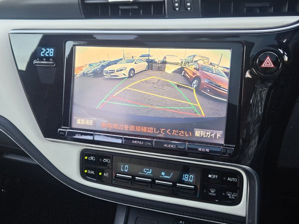 2016 Toyota Auris Hybrid /Modellista Spec 360546604