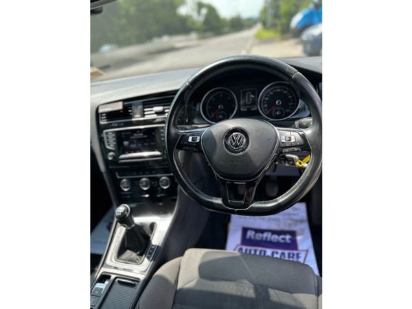 Volkswagen Golf Highline 1.6 TDI Manual FWD 110HP 360554482