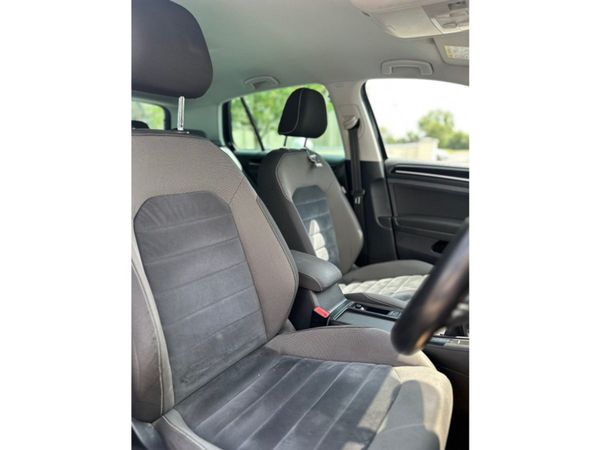 Volkswagen Golf Highline 1.6 TDI Manual FWD 110HP 360554492