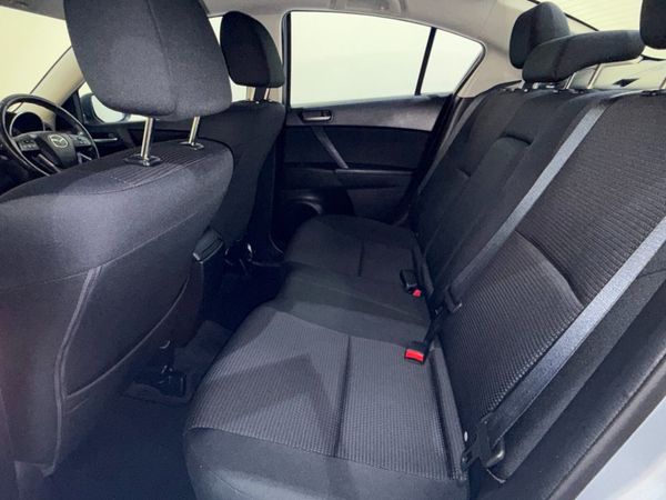 Toyota Yaris 1.0 VVT-i 3Dr Terra 360575044