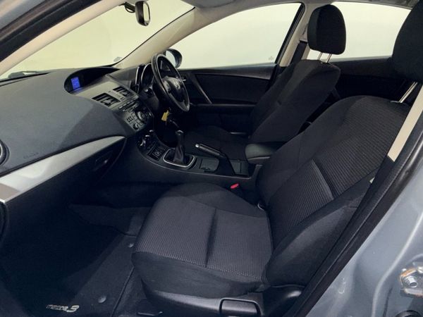 Toyota Yaris 1.0 VVT-i 3Dr Terra 360575043
