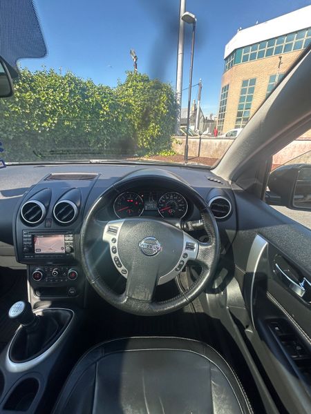 Nissan Qashqai 2013 360585396