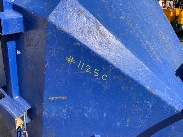 CONQUIP 1500lts CONCRETE POURING SKIP....1125c. 360581143