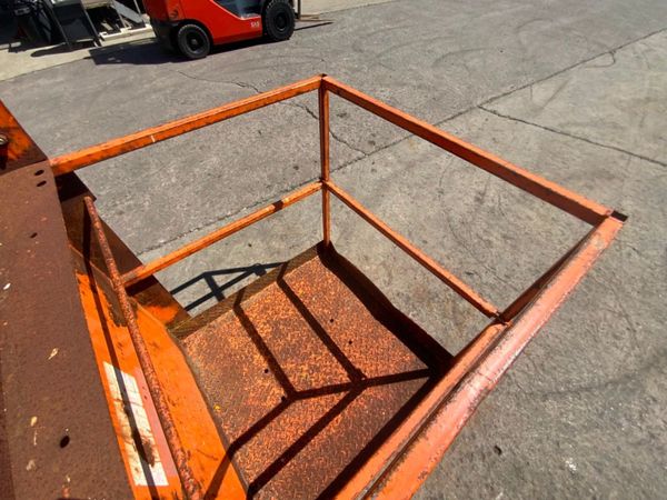 FORK LIFT ACCESS PLAFORM / MAN BASKET.....4014-2. 360595238