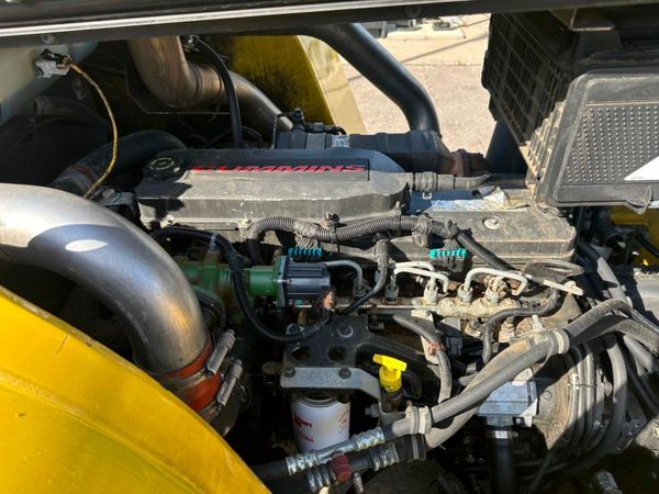 2013 HYSTER 16 TON HEAVY DUTY FORKLIFT. 360592068