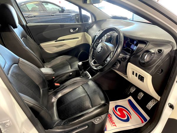 2019 Renault Captur GT LINE LOW Miles (RESERVED) 360606405