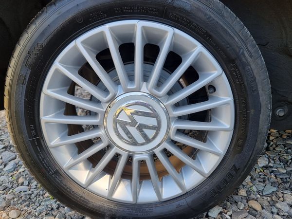 2014 Volkswagen up 1.0 L Automatic 360607419