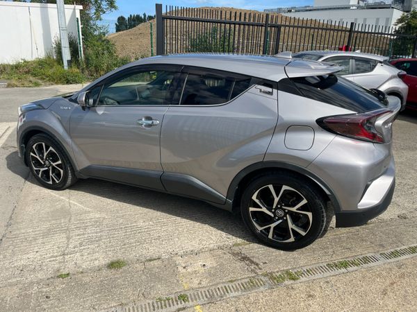 TOYOTA C-HR 2018, 1.8 HYBRID AUTO HIGH SPEC 360601961