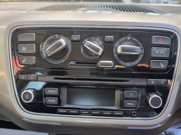 Volkswagen Up 1.0 Automatic 360602824