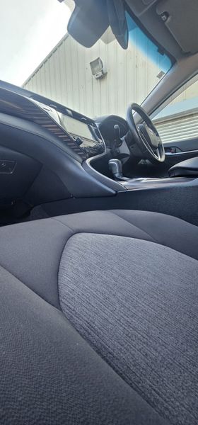 2019 Toyota Camry | Hybrid 360603074