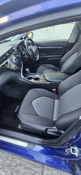 2019 Toyota Camry | Hybrid 360603084
