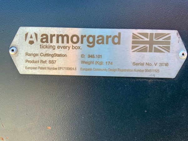 ARMOGUARD MOBILE CUTTING STATION.....4174. 360603181