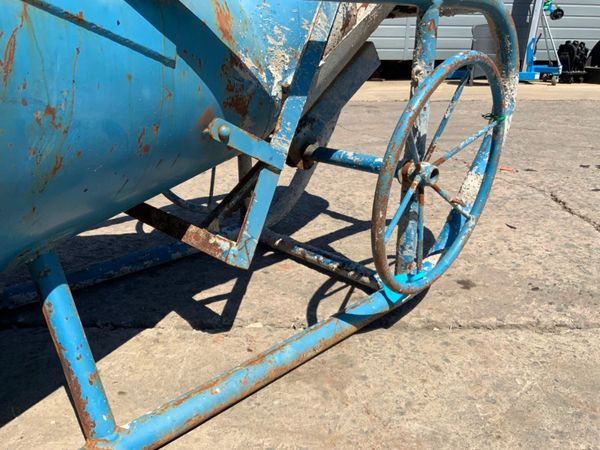 1500lts CONQUIP CONEFLOW CONCRETE SKIP...1370. 360603282