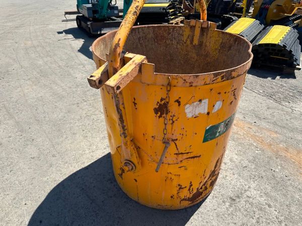 500 ltr CONCRETE TIPPING RUBBLE SKIP POT...978 360611183