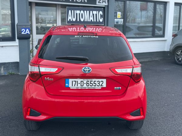 2017 Toyota Vitz/ Yaris 1.5 Hybrid  automatic, 360639437