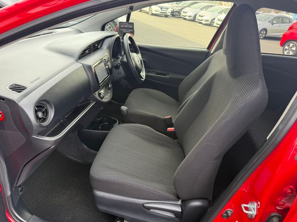 2017 Toyota Vitz/ Yaris 1.5 Hybrid  automatic, 360639449