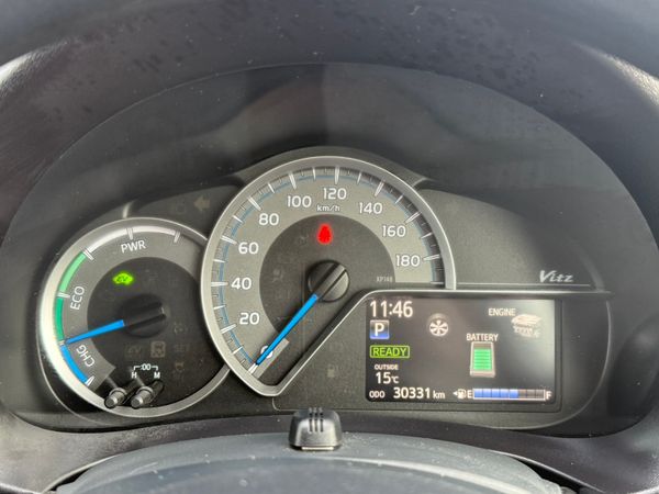 2017 Toyota Vitz/ Yaris 1.5 Hybrid  automatic, 360639440