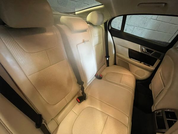 Jaguar XF S 3Ltr V6 Diesel  ** Low Klms ** 360650853