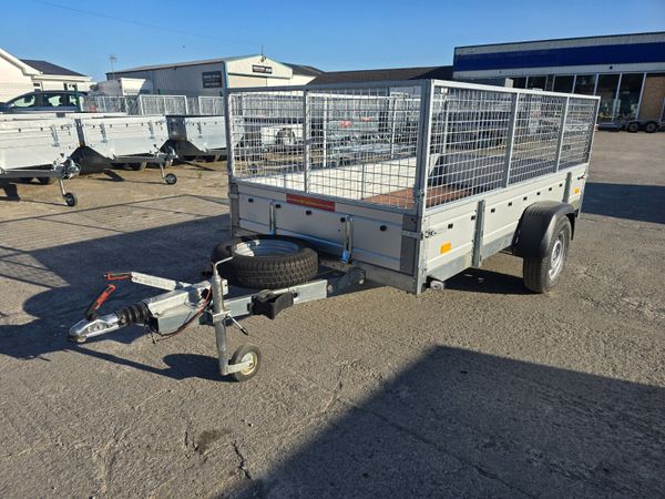 10x5 with brakes 360679958