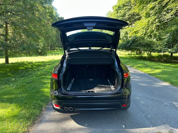 Jaguar F-Pace 2016 R Sport AWD 360697159