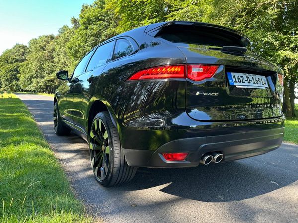 Jaguar F-Pace 2016 R Sport AWD 360697260
